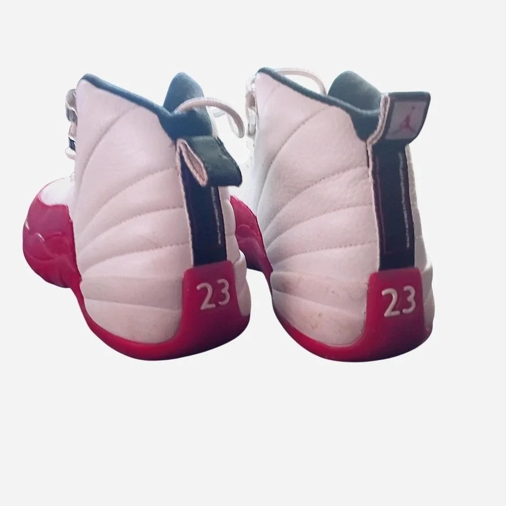 Jordan 12 Retro 